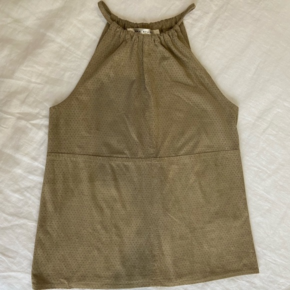 Max Studio, beige, halter top. - Picture 2 of 5